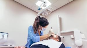 Cuidados Pós-Implante: Dicas Essenciais para um Sorriso Saudável